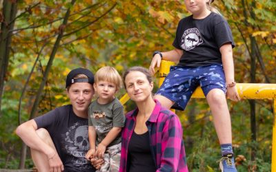 Nurturing Harmony: A Guide to Healthy Family Dynamics and Effective Parenting